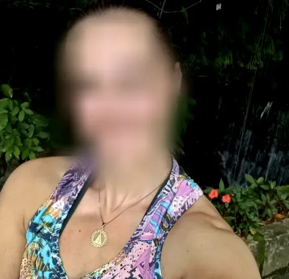 Annika, 33