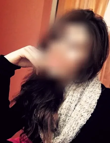 Jacqueline, 28