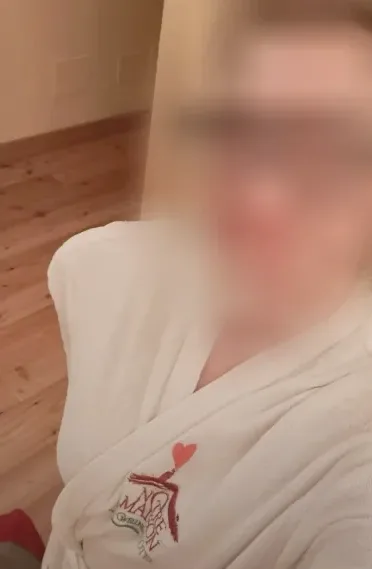 Marina, 40