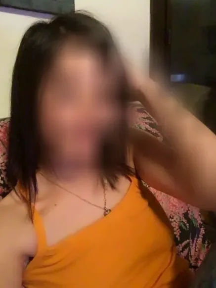 Pia, 32