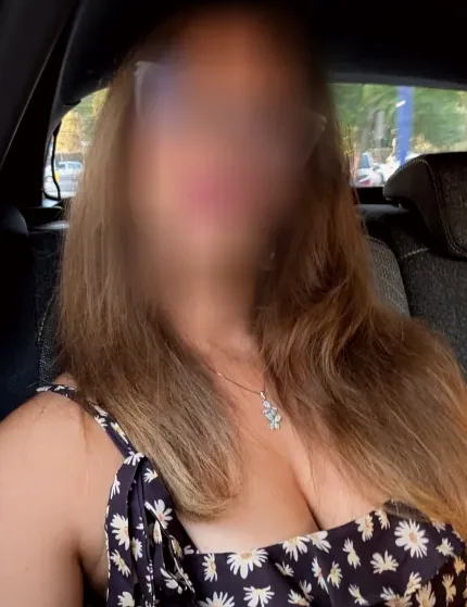 Sophie, 30