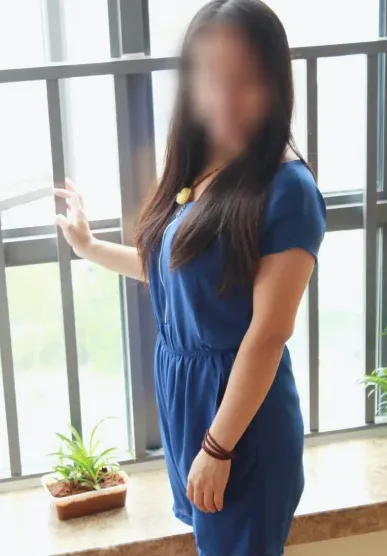 Vanessa, 39